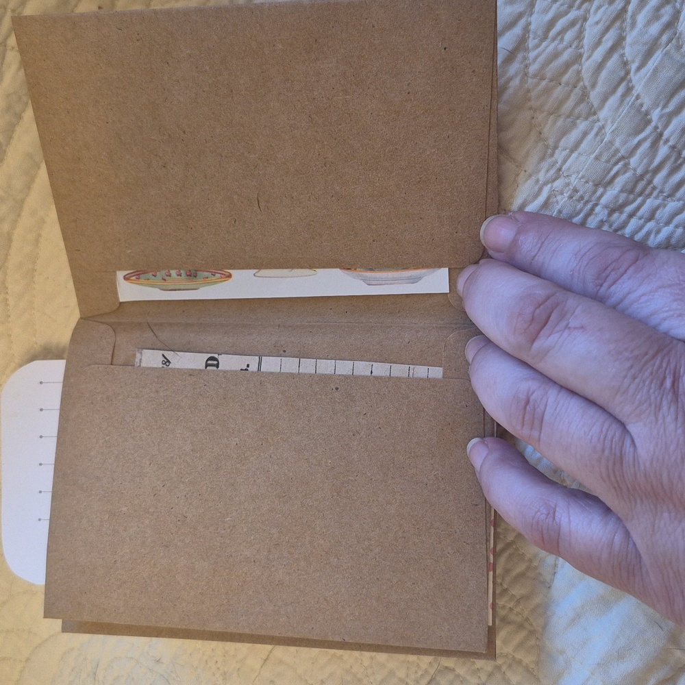 2 Floral Journals with Pink and White Accents - Picture 9 of 9